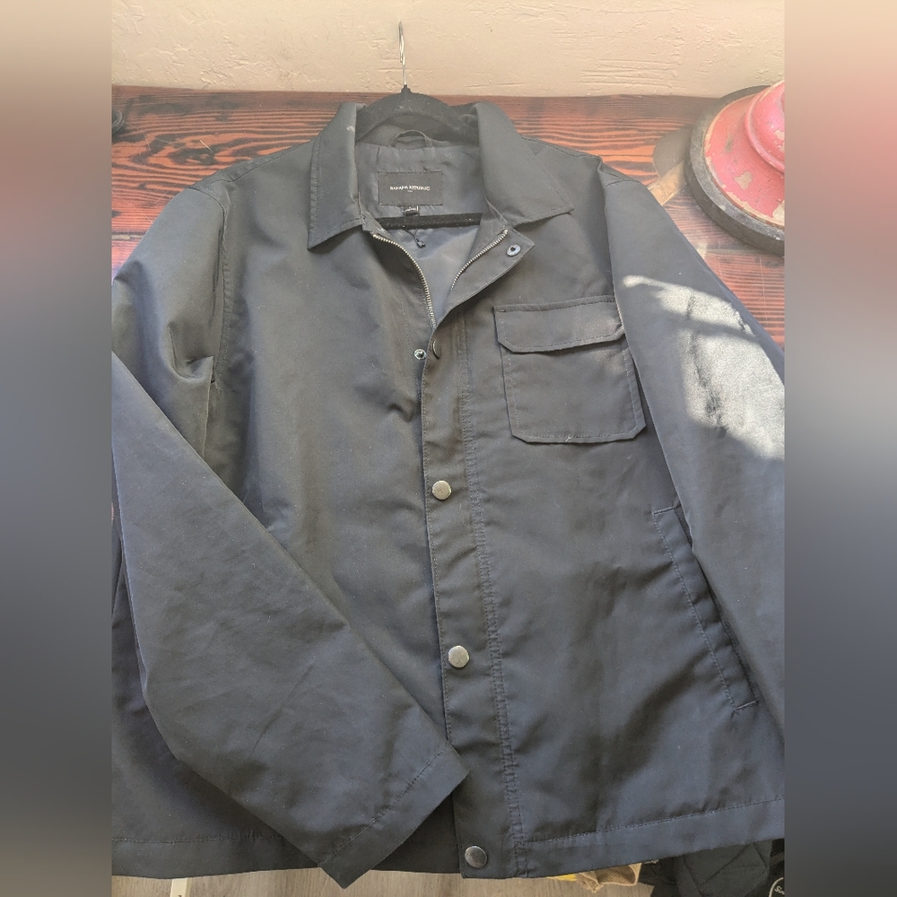 Banana Republic Black Utility Jacket – Men’s Size Large